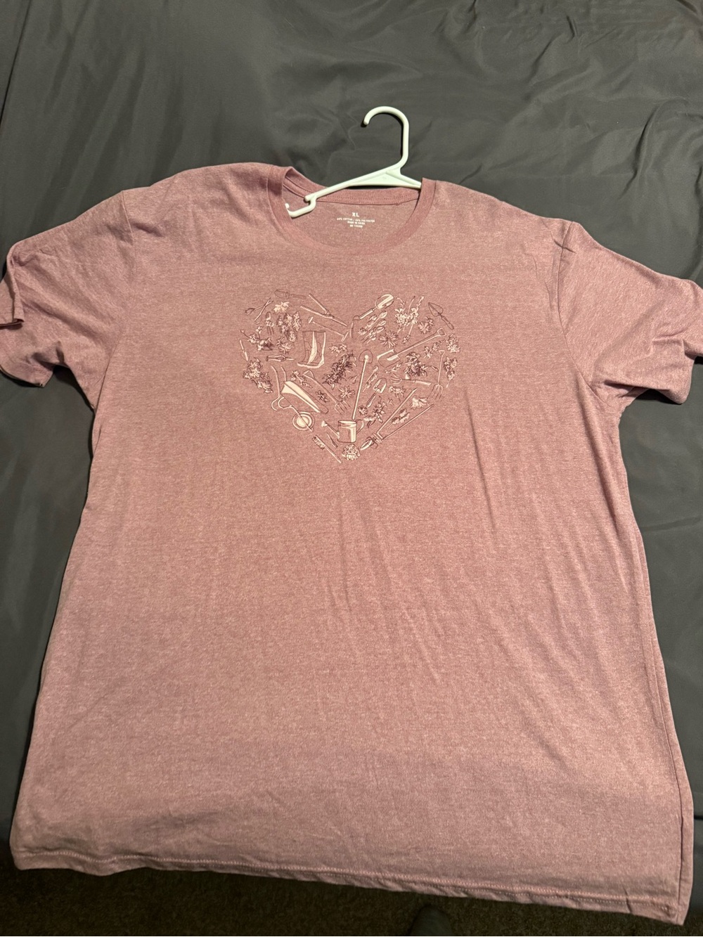 Heather Mauve Graphic Heart Tee